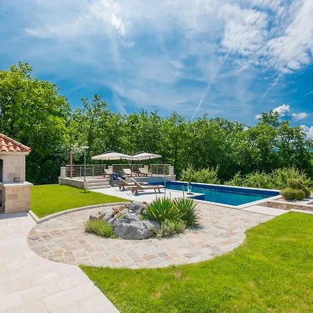 Drazana Villa *